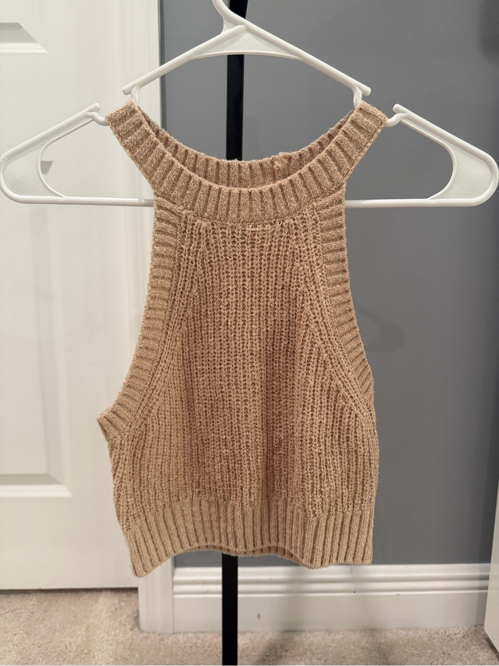 H&M knit Halter Tank Top-xs